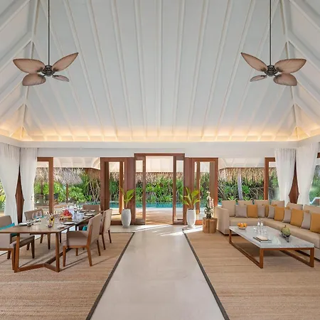 Anantara Kihavah Maldives Villas-2